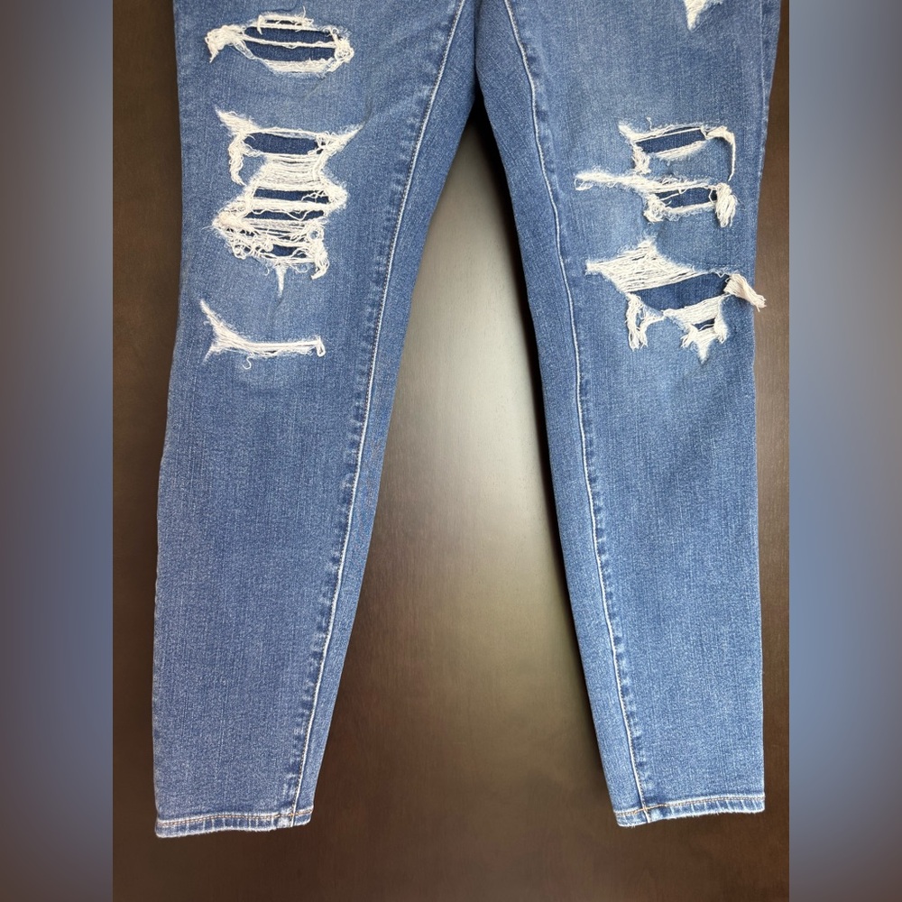 AE THE DREAM JEAN - Picture 3 of 8